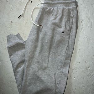 Vineyard vines sweatpants